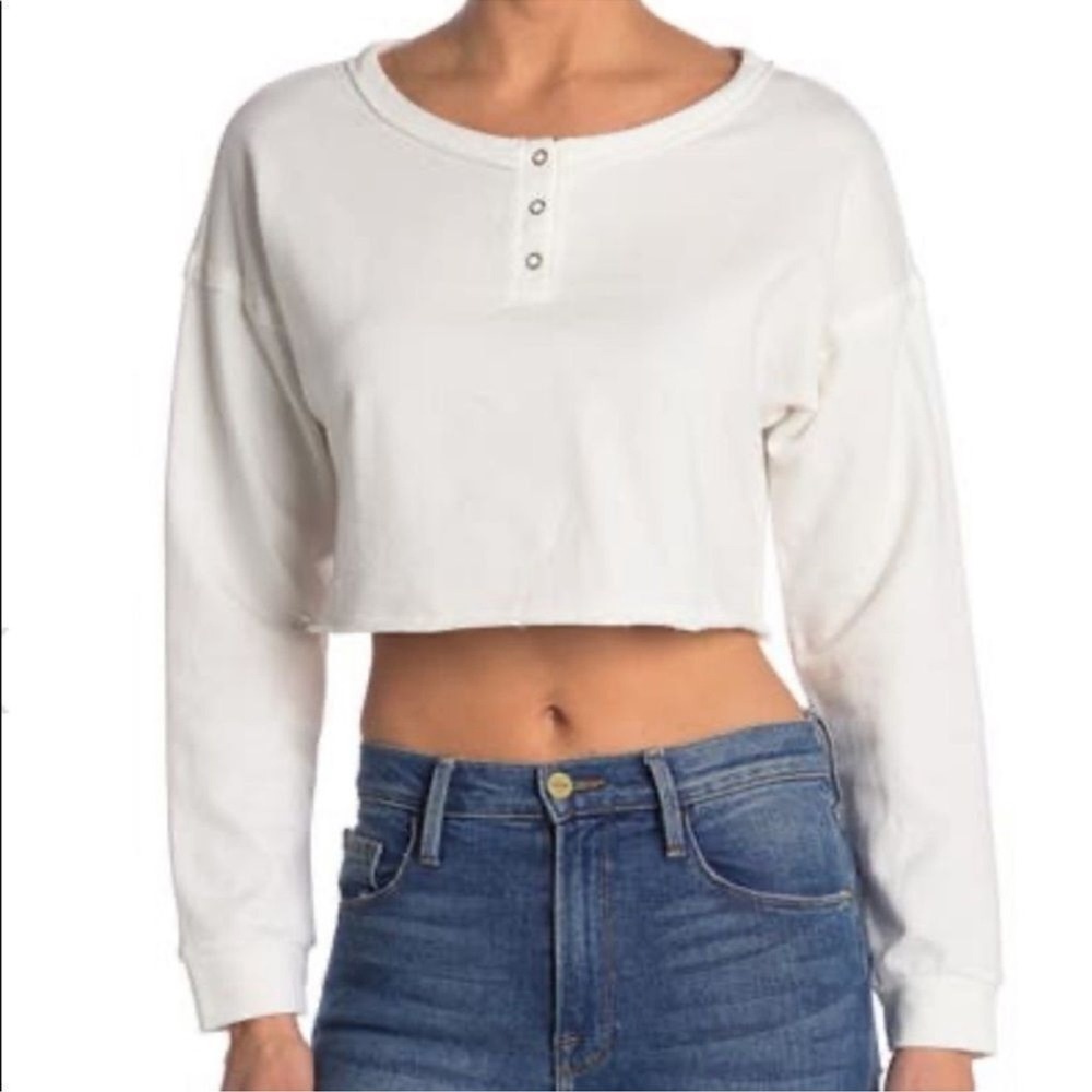 ABOUND White Cropped Long Sleeve Henley Sweatshirt Top XXS Raw Hem 349 k9